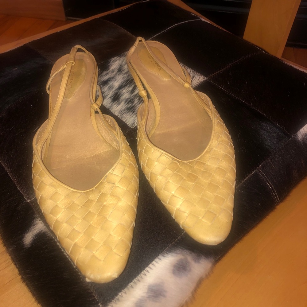 Bottega Veneta Woven Slingback with kitten heel